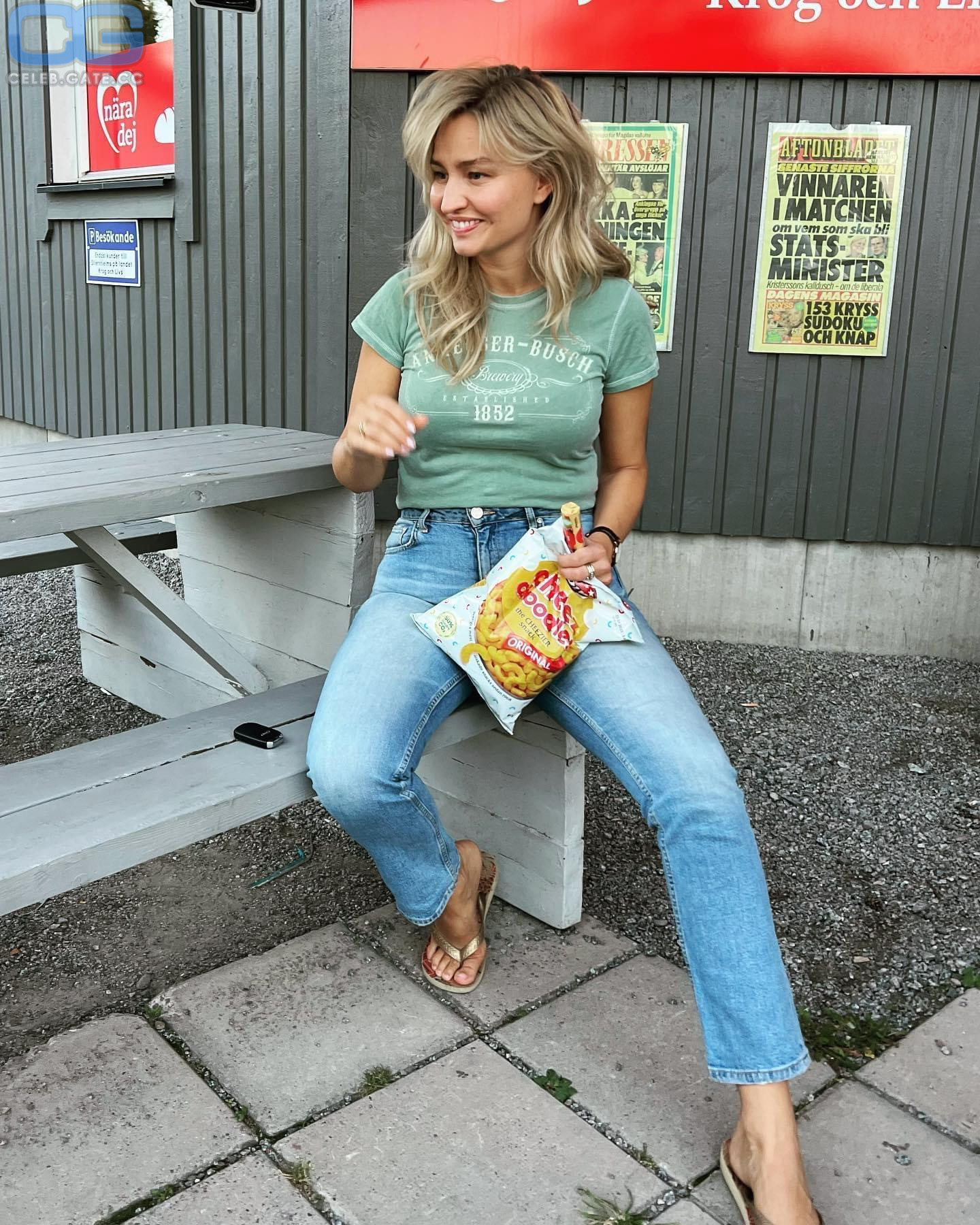 Ebba Busch Nackt Bilder Onlyfans Leaks Playboy Fotos Sex Szene