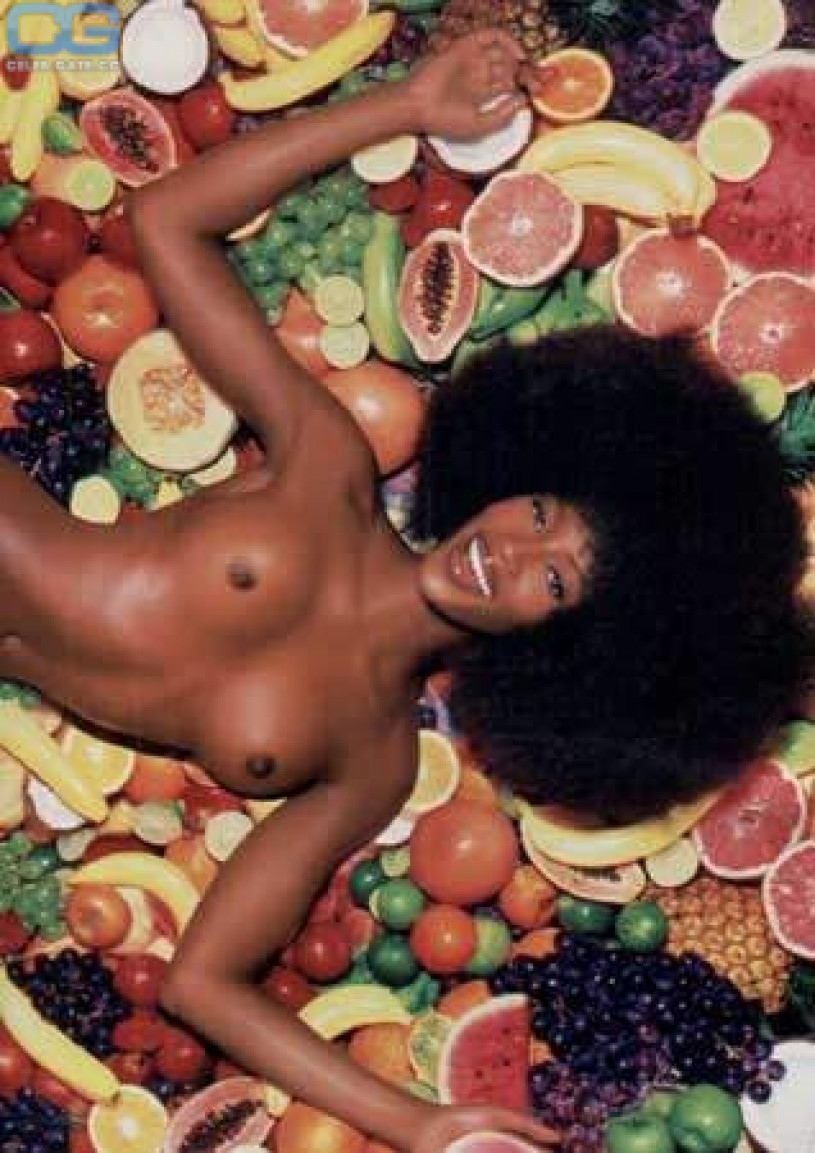 Naomi Campbell Nackt Nacktbilder Playboy Nacktfotos Sexiz Pix