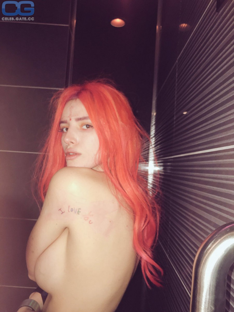 Bella Thorne Nackt Nacktbilder Playboy Nacktfotos Fakes Oben Ohne