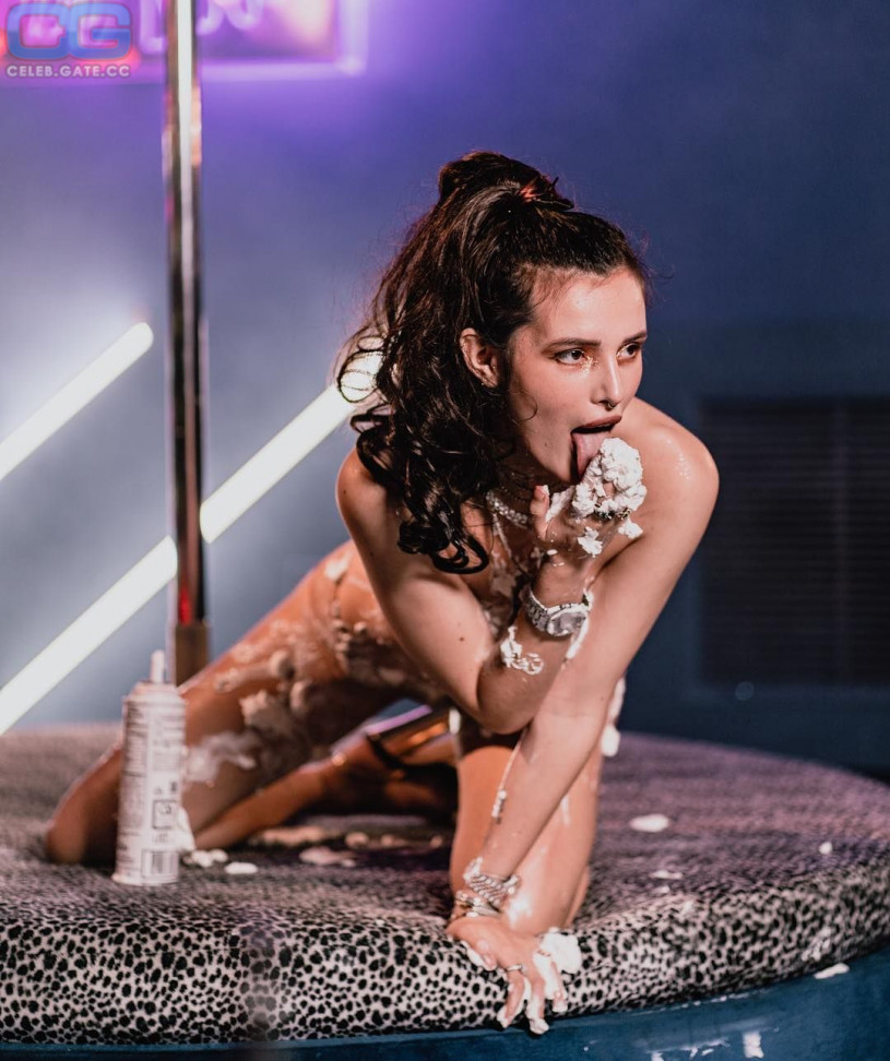 Bella Thorne nude, pictures, photos, Playboy, naked, topless, fappening