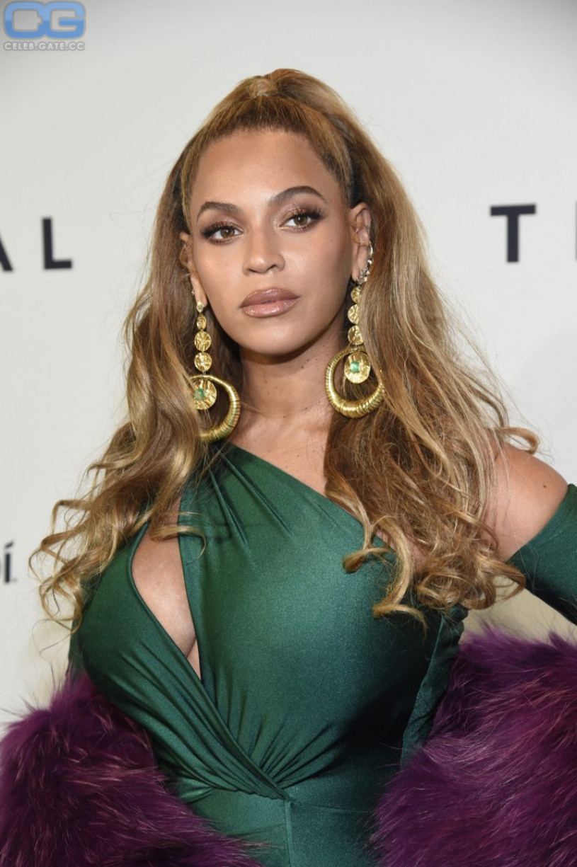 Beyonce Knowles Nackt Nacktbilder Playboy Nacktfotos Fakes Oben Ohne 2638