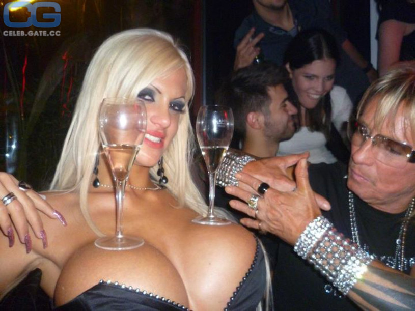 Sophia Wollersheim Nude