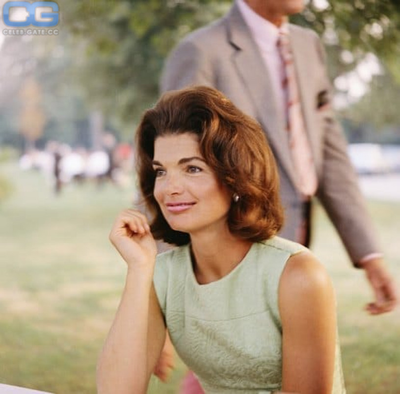 Jacqueline Kennedy Onassis Nackt Nacktbilder Playboy Nacktfotos Fakes Oben Ohne 2164