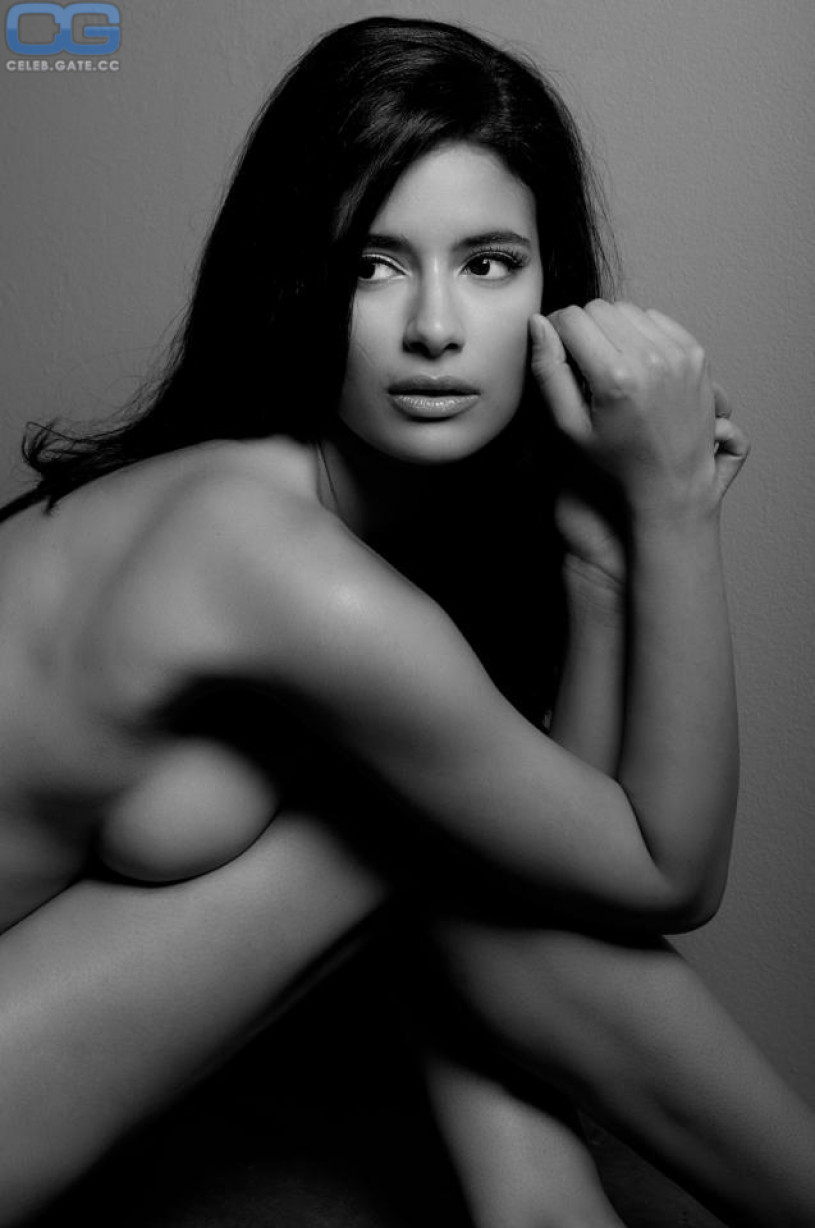 Jessica Clark Nackt Nacktbilder Playboy Nacktfotos Fakes Oben Ohne