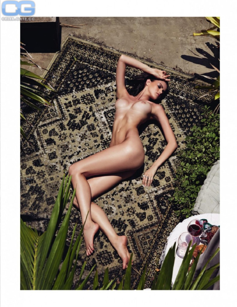 Kamila Hansen Nackt Nacktbilder Playboy Nacktfotos Fakes Oben Ohne