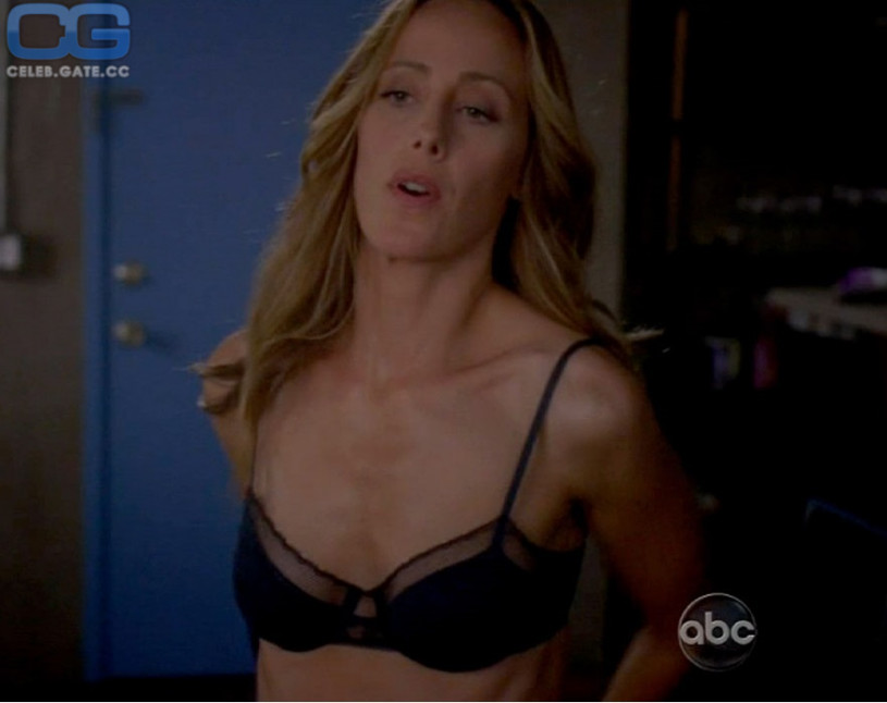 Kim Raver nude, pictures, photos, Playboy, naked, topless, fappening