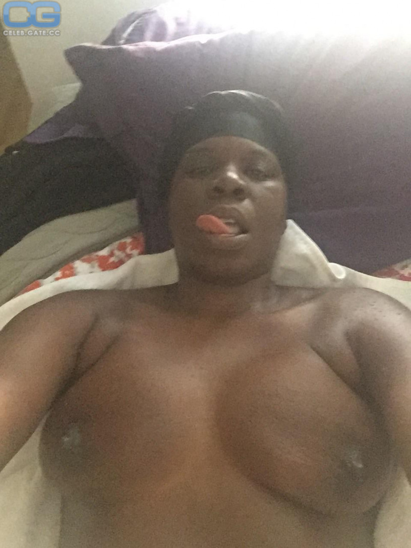 Leslie Jones Nackt Nacktbilder Playboy Nacktfotos Fakes Oben Ohne