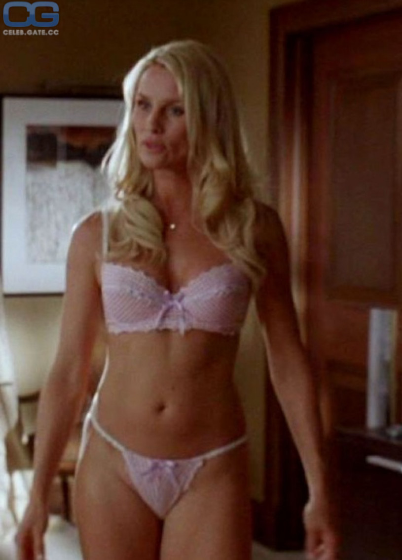 Nicollette Sheridan Nackt Nacktbilder Playboy Nacktfotos Fakes Oben Ohne