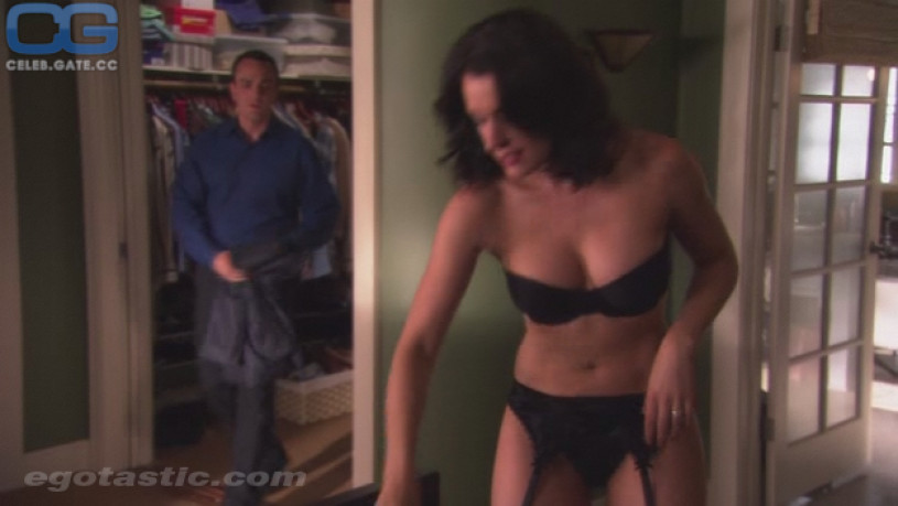 Fake Naked Pics Of Paget Brewster Excelent Porn