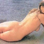 Barbara bouchet topless
