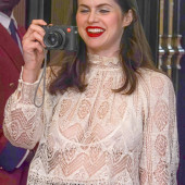 Alexandra Daddario 