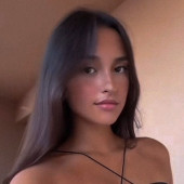 Alexandra Saint Mleux