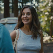 Alison Brie 