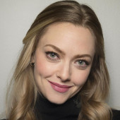 Amanda Seyfried nude