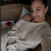 Amira Pocher 