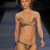 Ana Claudia Michels 