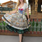 Andrea Kaiser dirndl