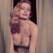 Anita Ekberg 