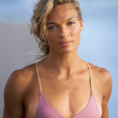 Anna Hall 