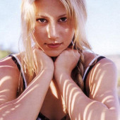 Anna Kournikova young