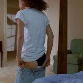 Annie Potts 