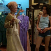 Annie Potts 