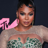 Ashanti 