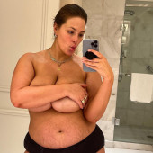 Ashley Graham 