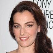 Ayelet Zurer