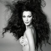 Bella Hadid 