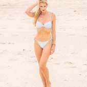 Beth Ostrosky 