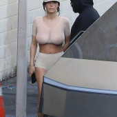 Bianca Censori 