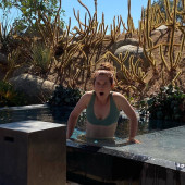 Bonnie Wright 
