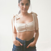 Camila Mendes 