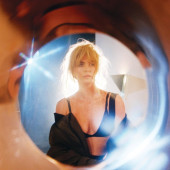 Charlize Theron 