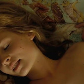 Clemence Poesy 