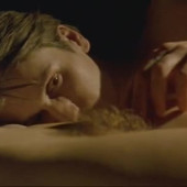 Clotilde Courau 