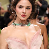 Eiza Gonzalez 