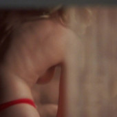 Elisha Cuthbert 