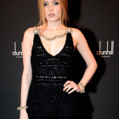 Ellie Bamber 