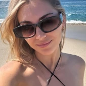 Emelia Hartford 