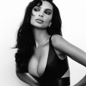 Emily Ratajkowski 