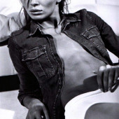 Esther Canadas 