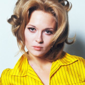 Faye Dunaway