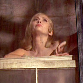 Faye Dunaway 