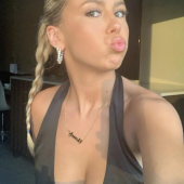 Haliey Welch 