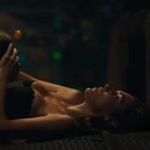 Hande Ercel 