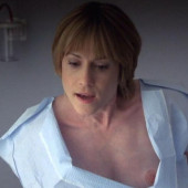 Holly Hunter 