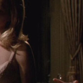 Holly Hunter 
