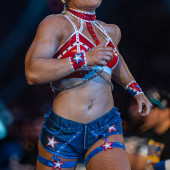 Ivy Nile 